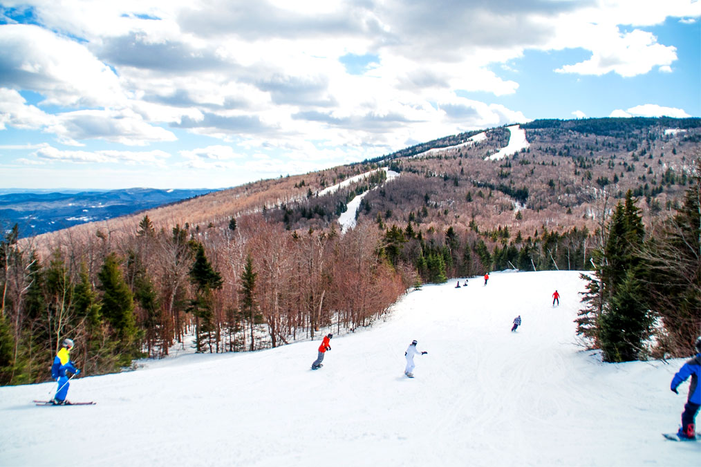 Charter Flights Vermont Ski Vacation Leading Edge Charter